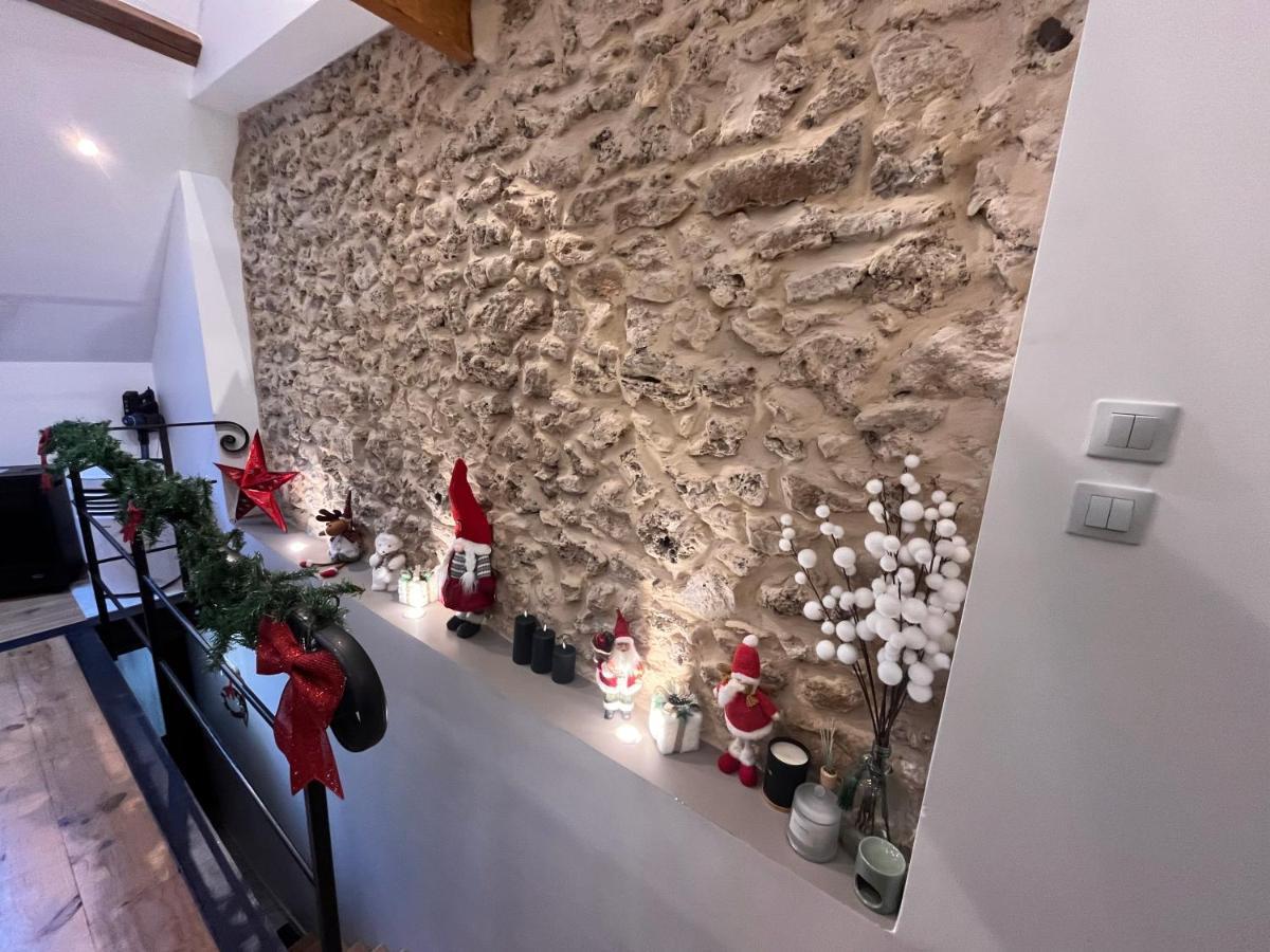 Le Nid D'Isa Bed and Breakfast Hautvillers Eksteriør billede