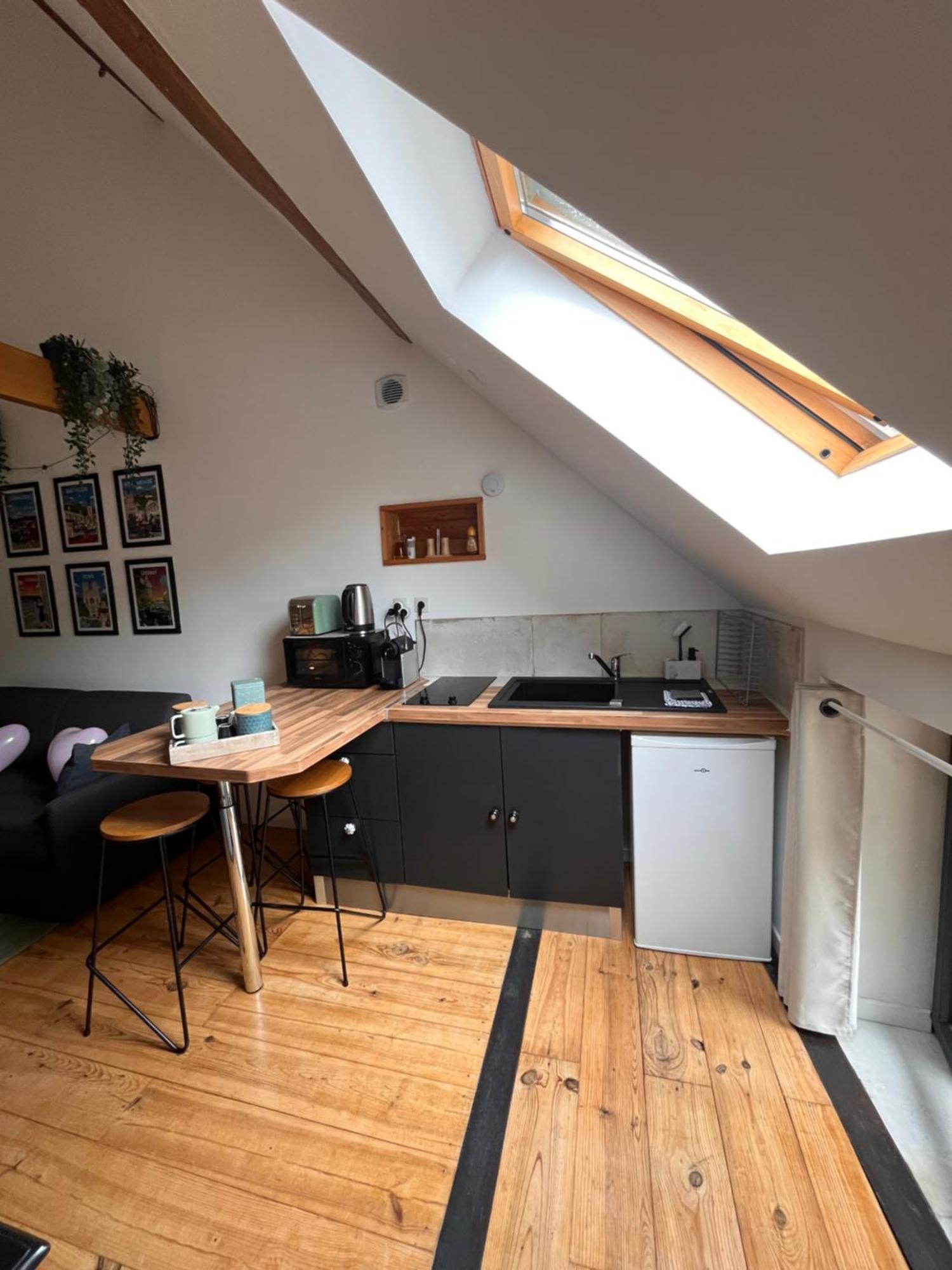 Le Nid D'Isa Bed and Breakfast Hautvillers Eksteriør billede