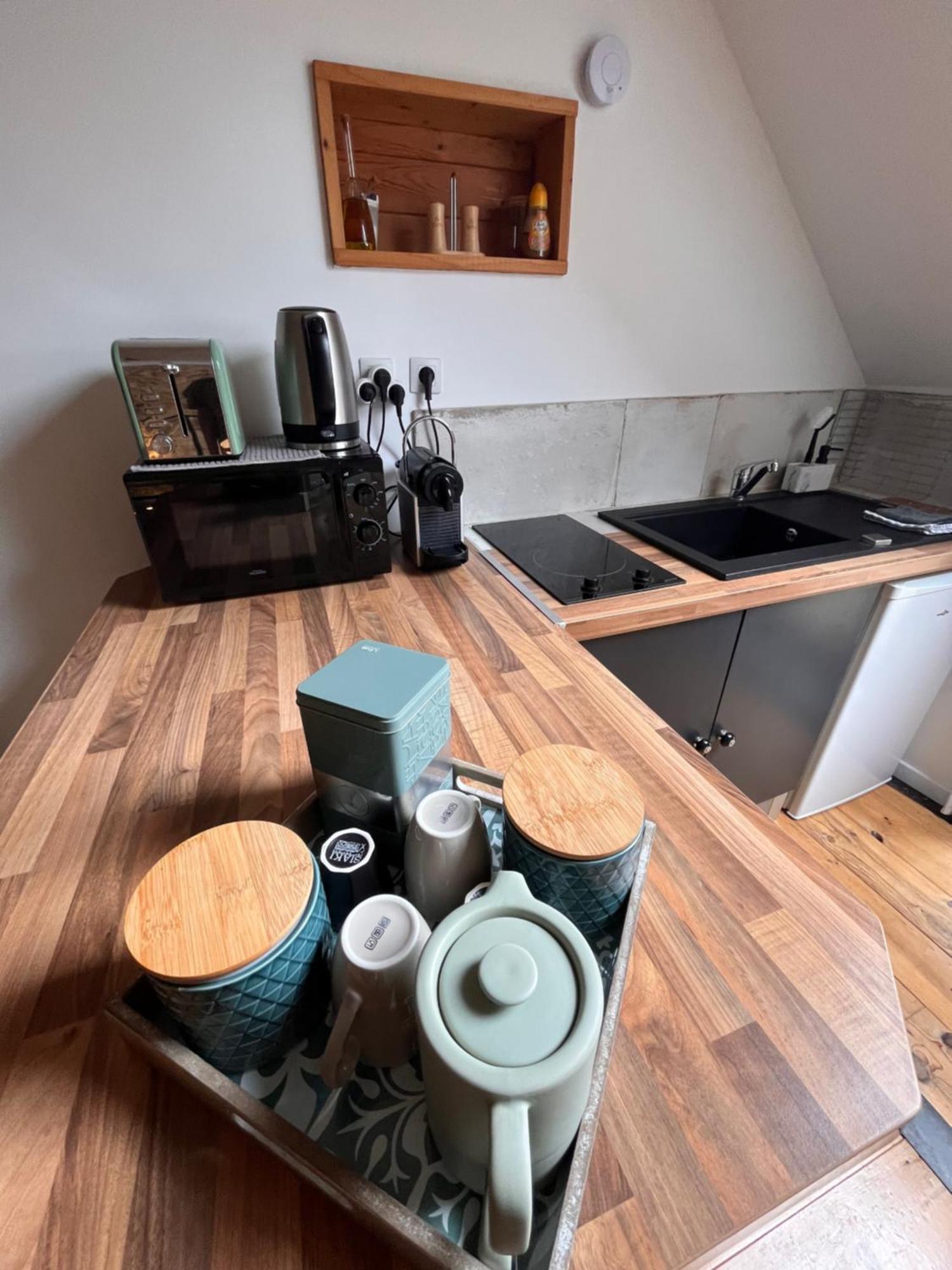 Le Nid D'Isa Bed and Breakfast Hautvillers Eksteriør billede